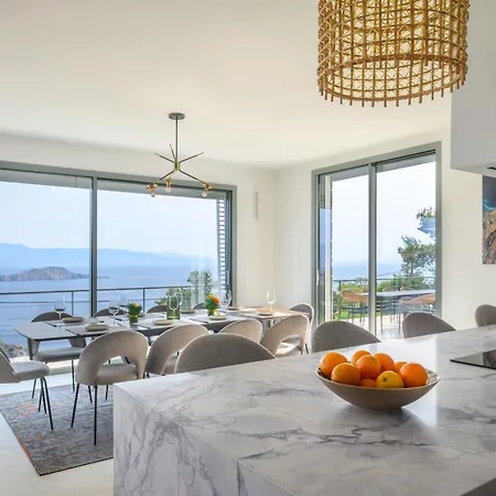 Newly Renovated With Panoramic Sea Views Pefkali